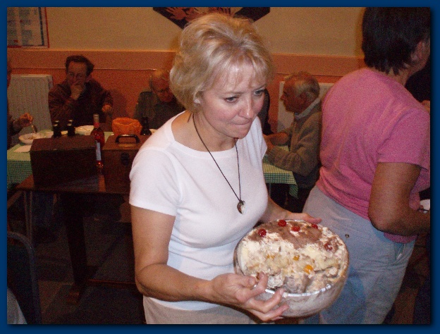 600x449 pixels (132K)